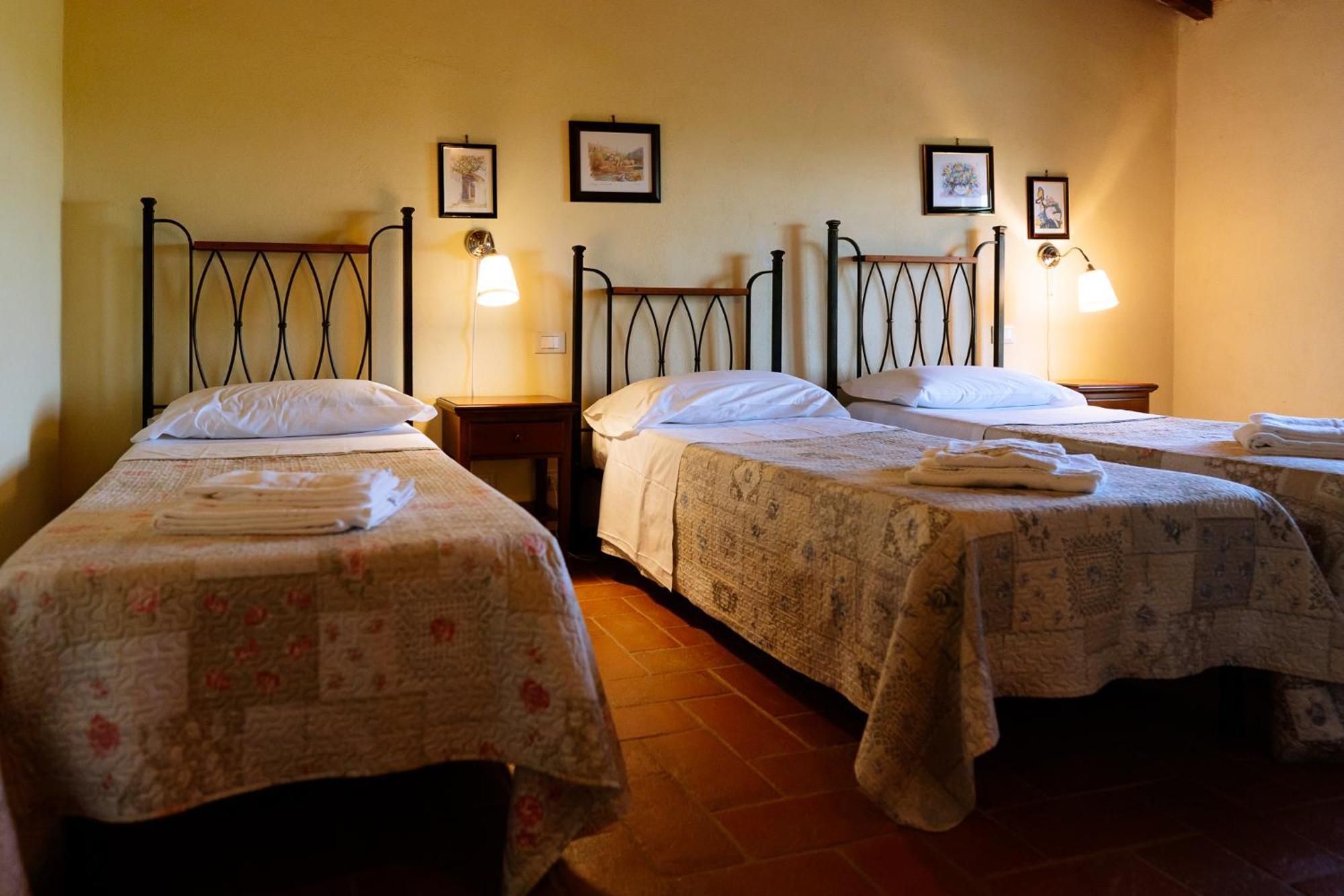 Villa Le Beringhe - Wine Pool & Relax Colle Val D'Elsa Ngoại thất bức ảnh