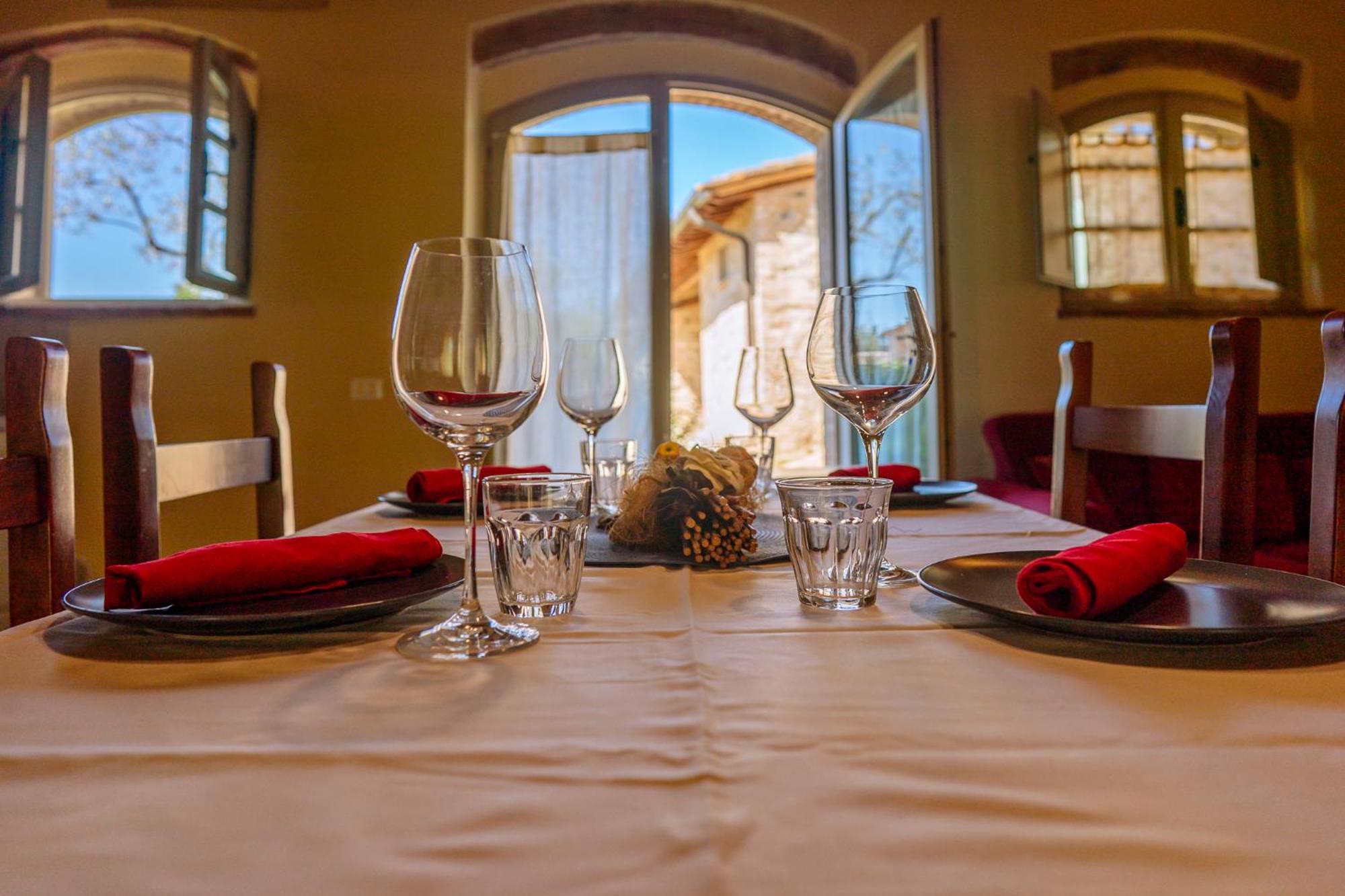 Villa Le Beringhe - Wine Pool & Relax Colle Val D'Elsa Ngoại thất bức ảnh