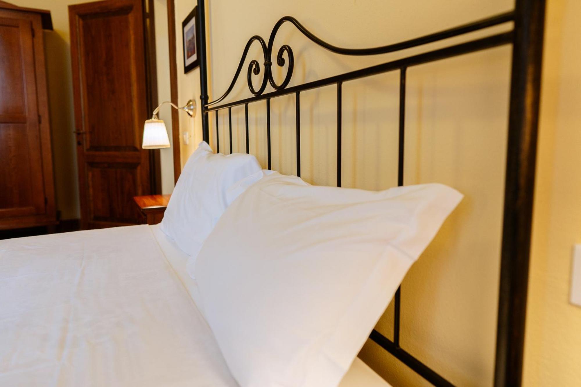 Villa Le Beringhe - Wine Pool & Relax Colle Val D'Elsa Ngoại thất bức ảnh