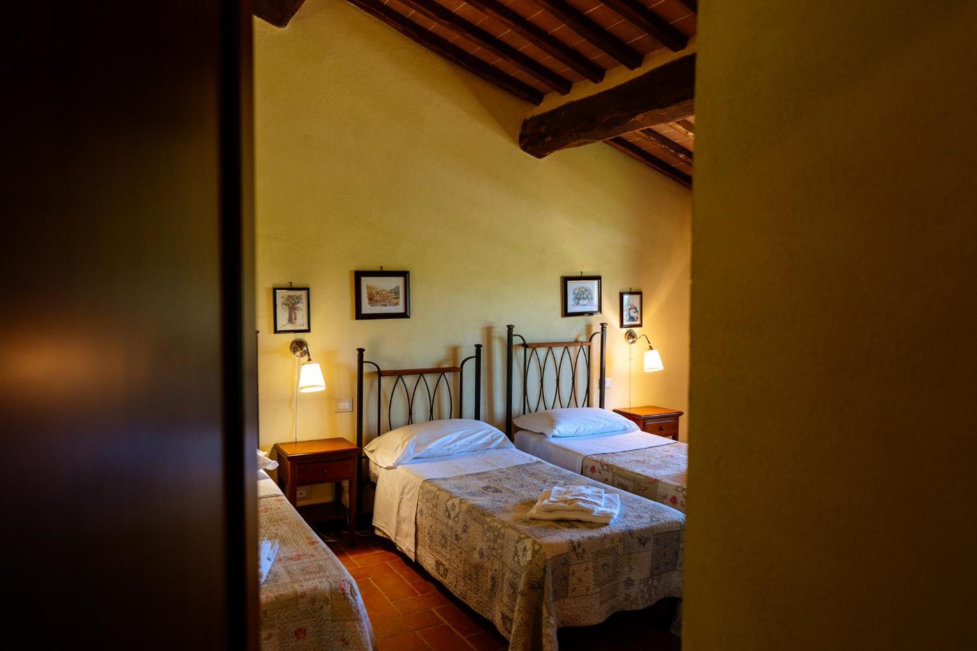 Villa Le Beringhe - Wine Pool & Relax Colle Val D'Elsa Ngoại thất bức ảnh